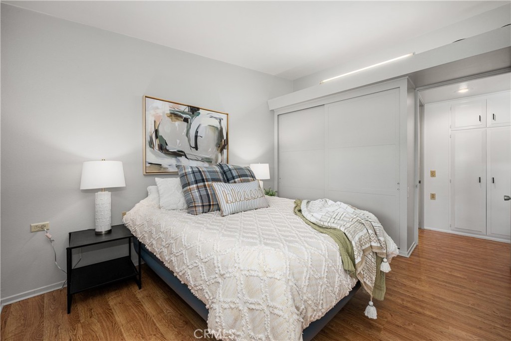 1562 Golden Rain Road NE 44G