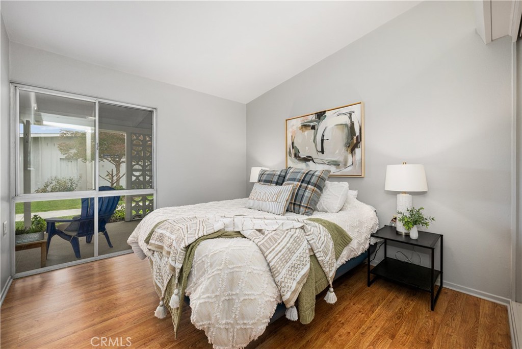 1562 Golden Rain Road NE 44G
