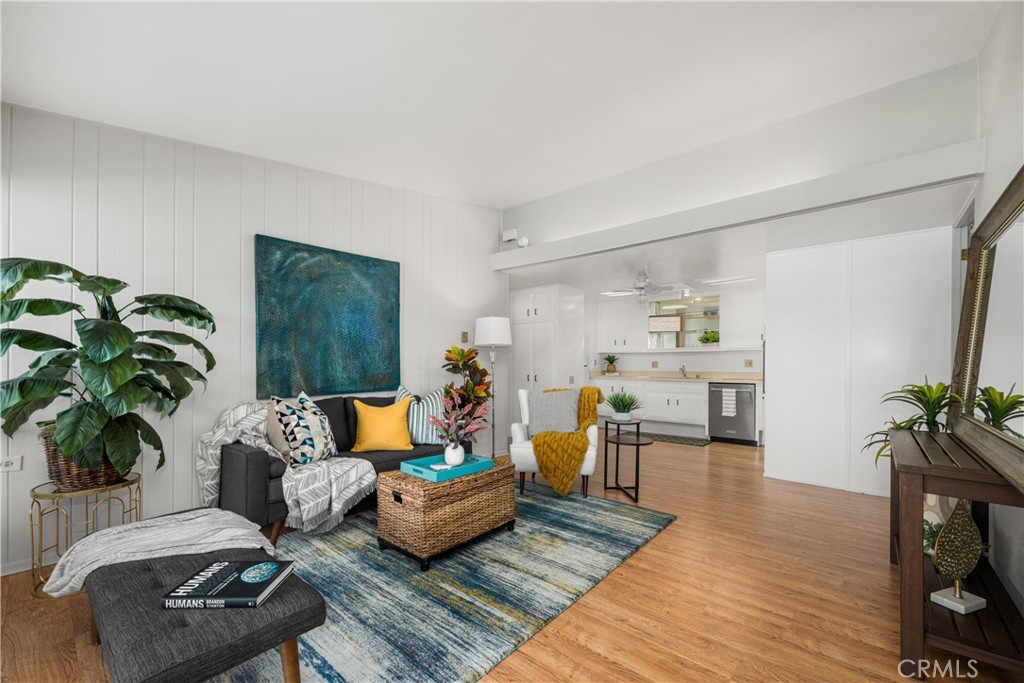 1562 Golden Rain Road NE 44G