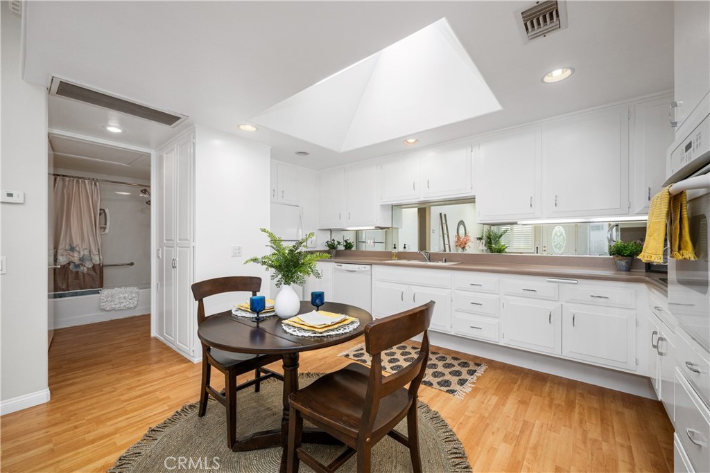 13701 Alderwood Lane W 29E