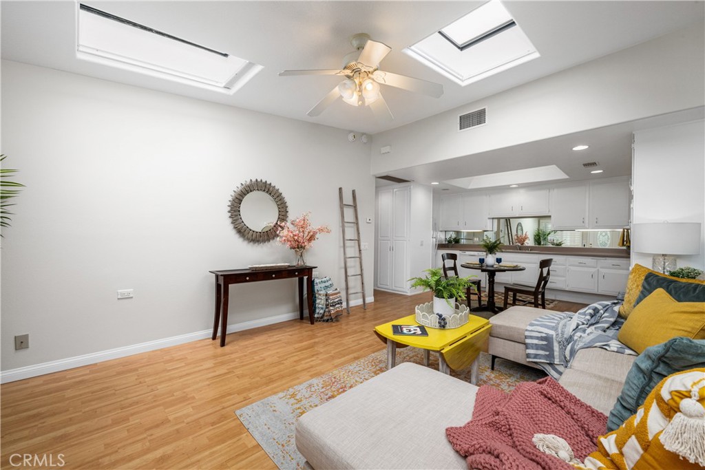 13701 Alderwood Lane W 29E