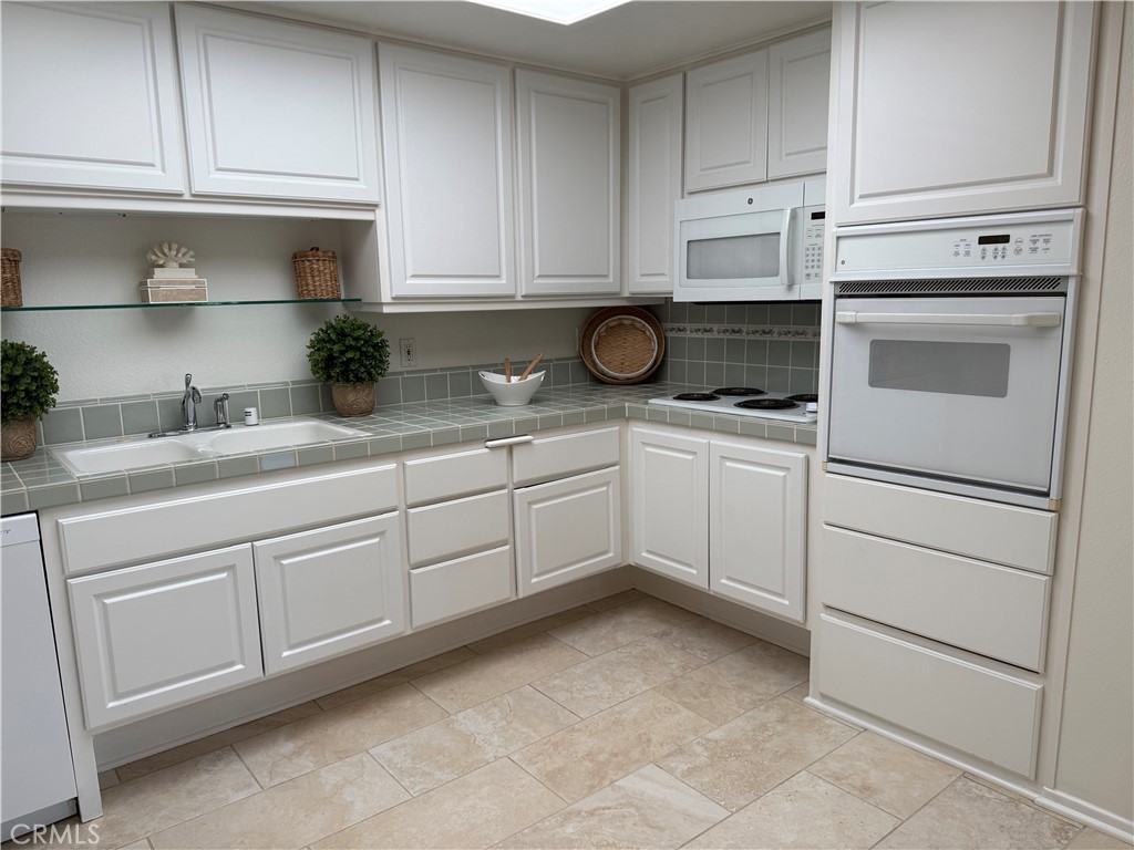 13220 Saint Andrews Dr. M10-253E