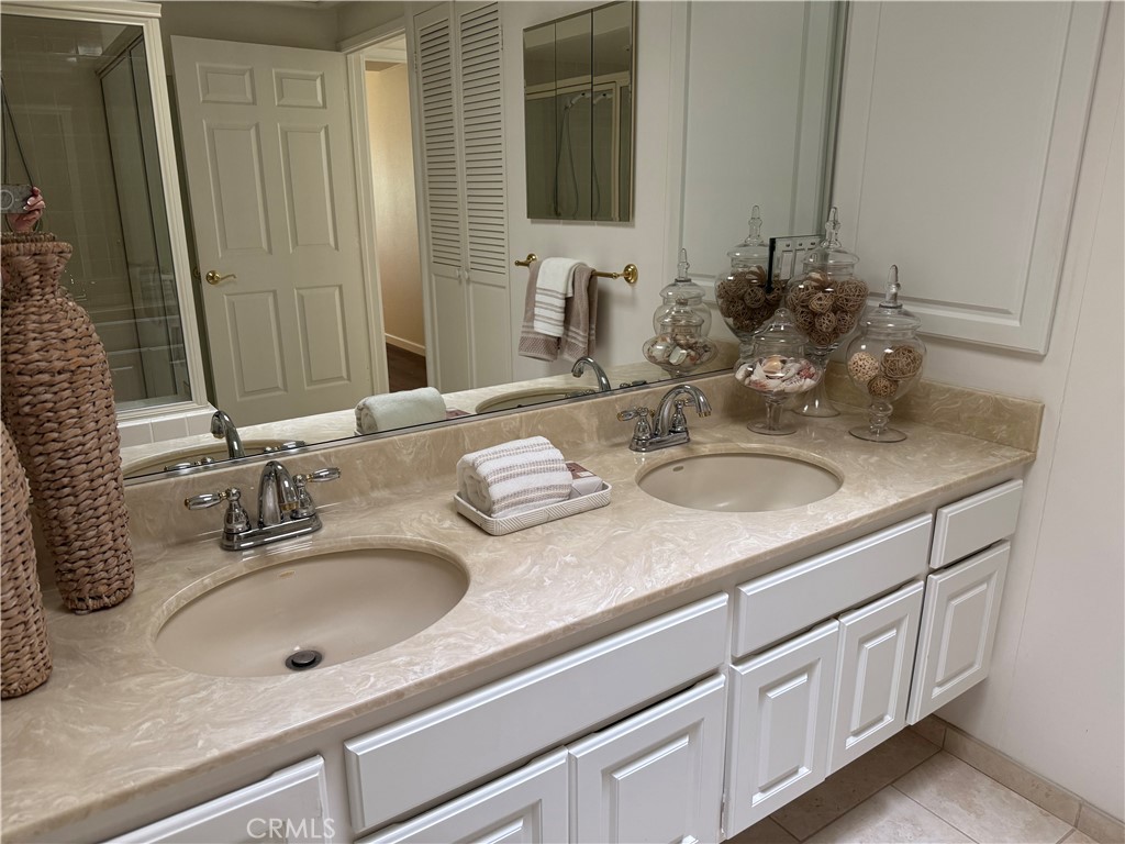 13220 Saint Andrews Dr. M10-253E