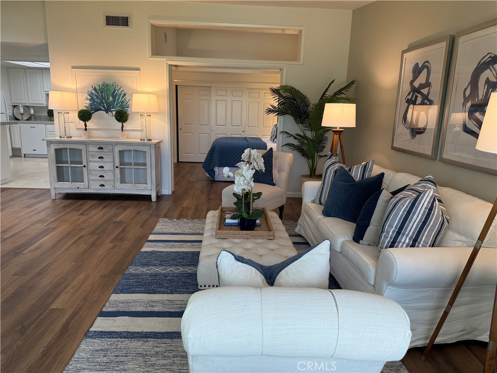 13220 Saint Andrews Dr. M10-253E
