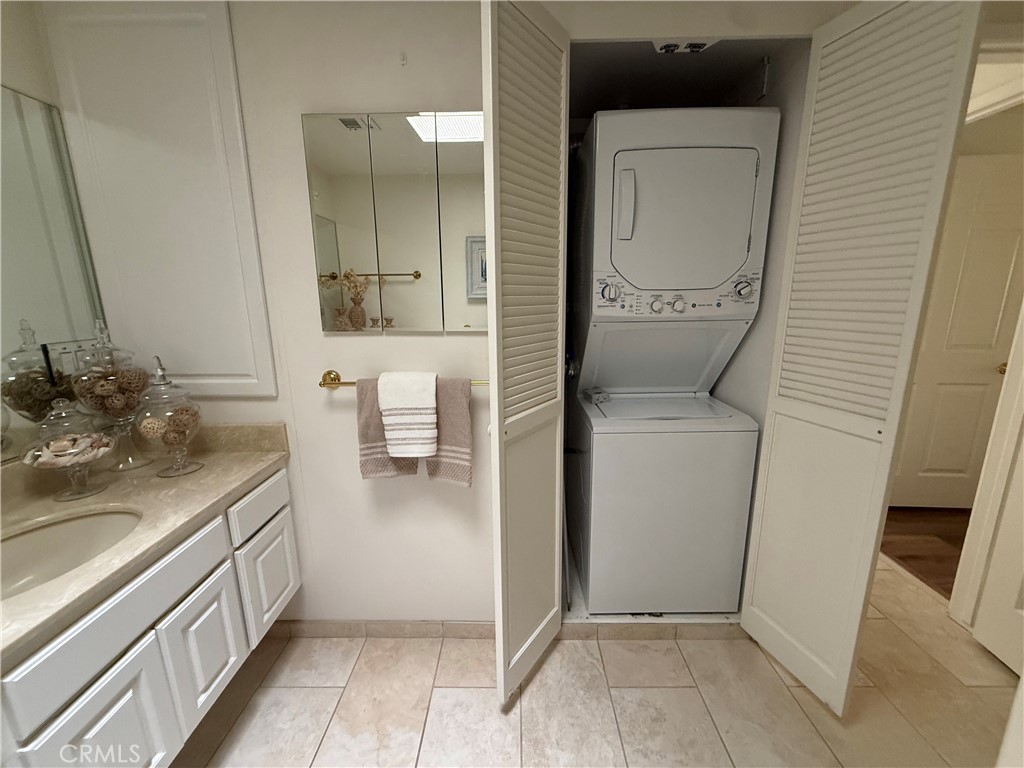 13220 Saint Andrews Dr. M10-253E