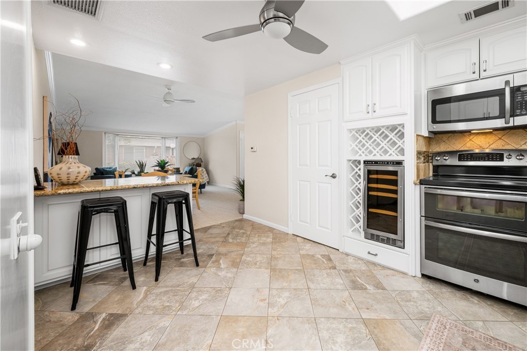 13210 Seaview 250L