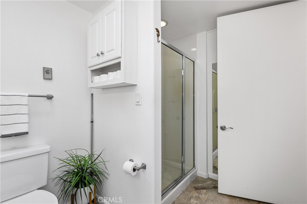 13210 Seaview 250L