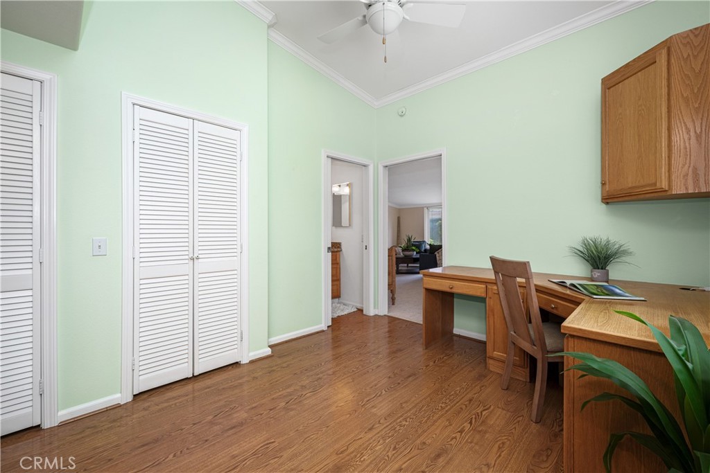13210 Seaview 250L