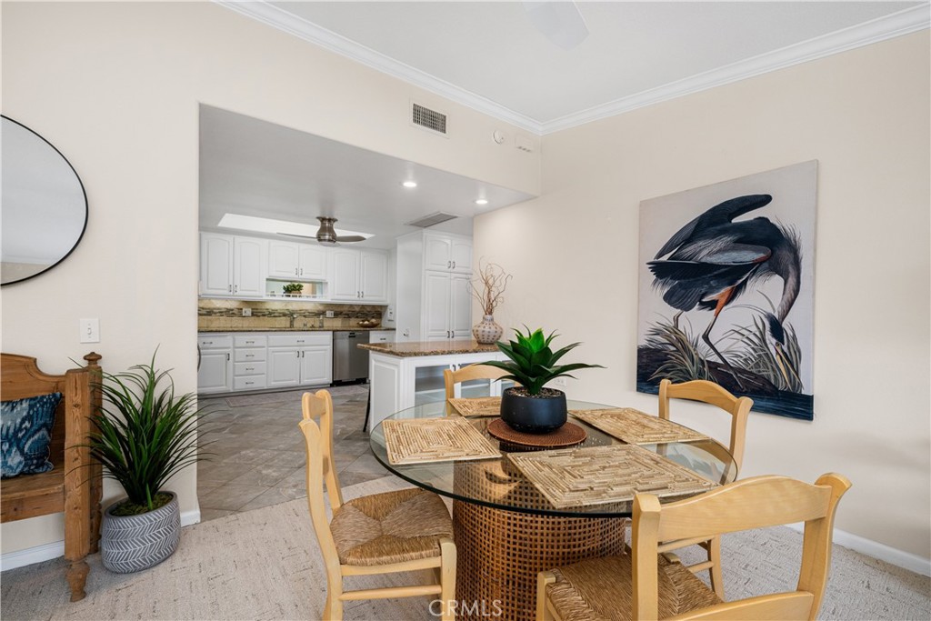 13210 Seaview 250L
