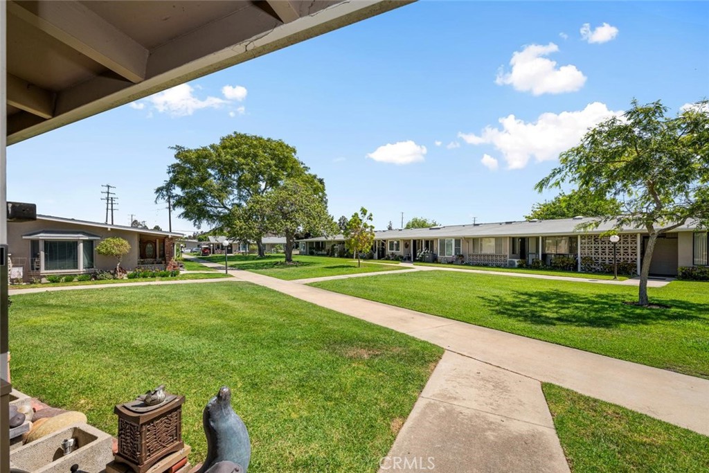 1271 Kenwood Lane 163H