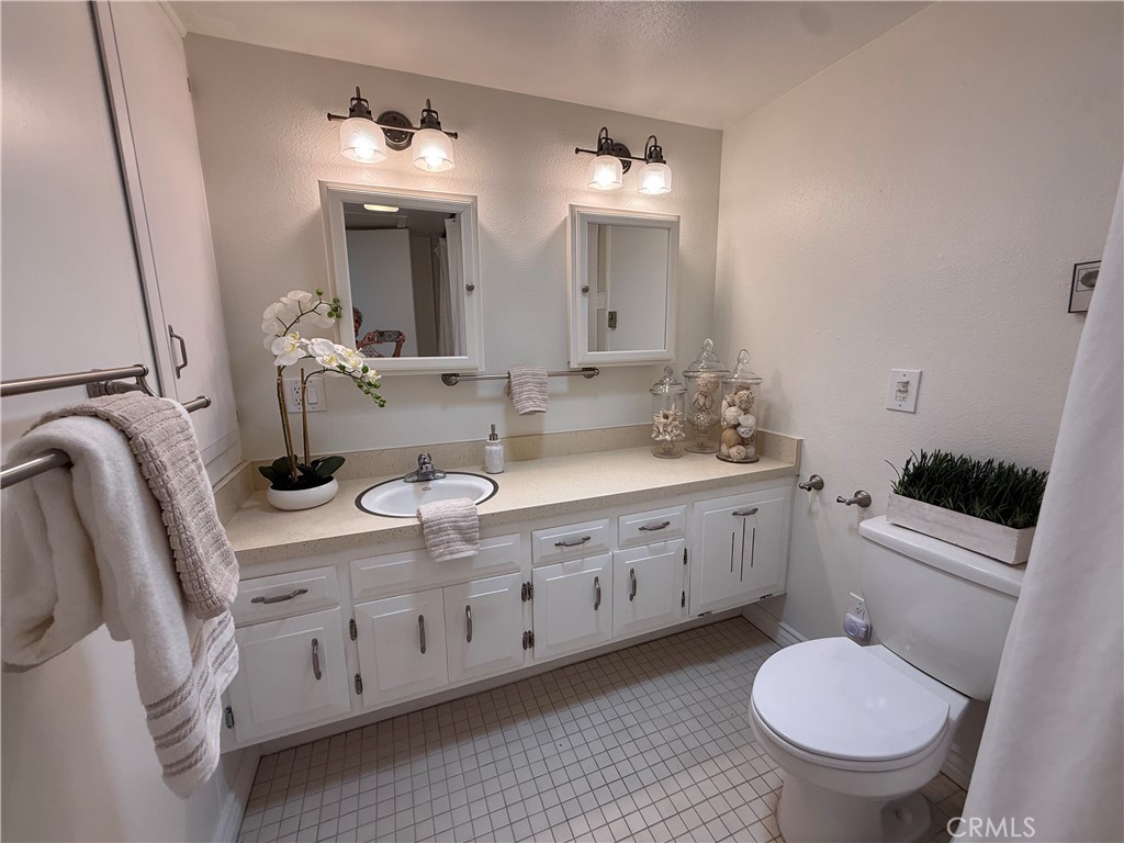 13741 Annandale Dr 1-20D