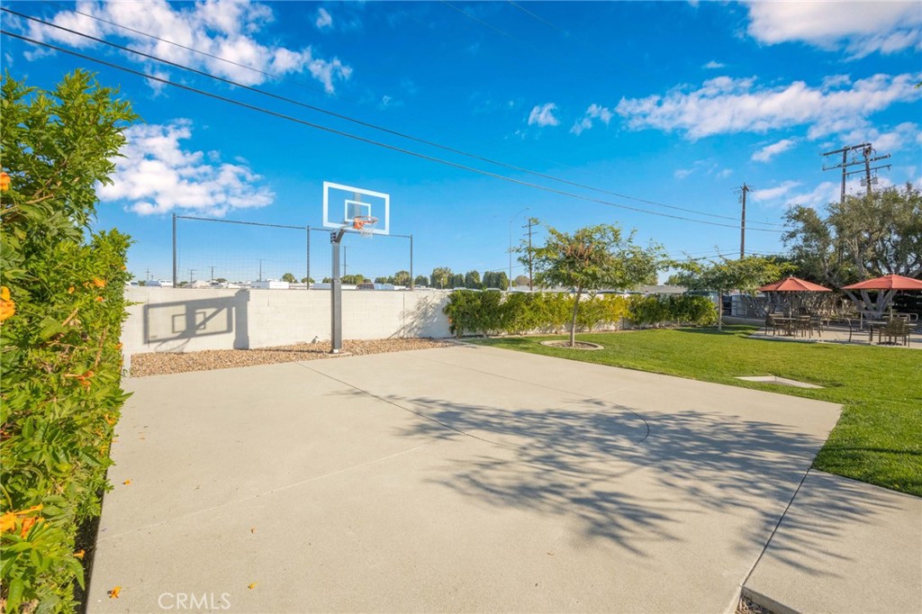 1075 Brookline Road 220H