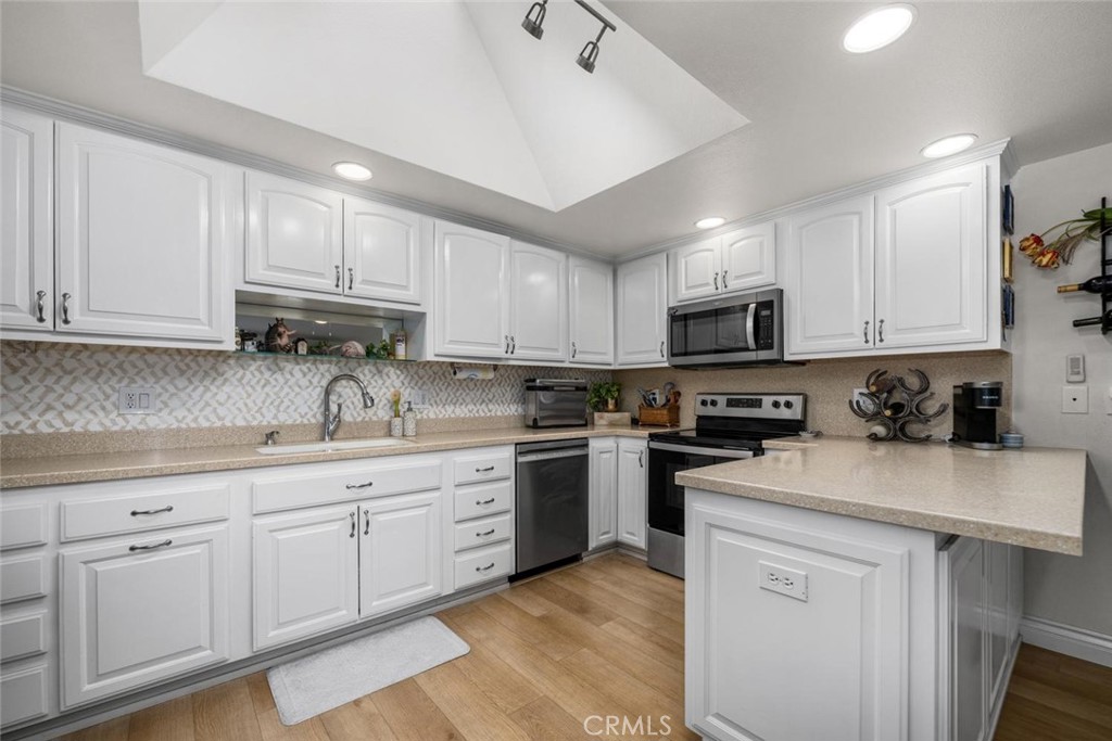 1382 El Dorado Drive 10E