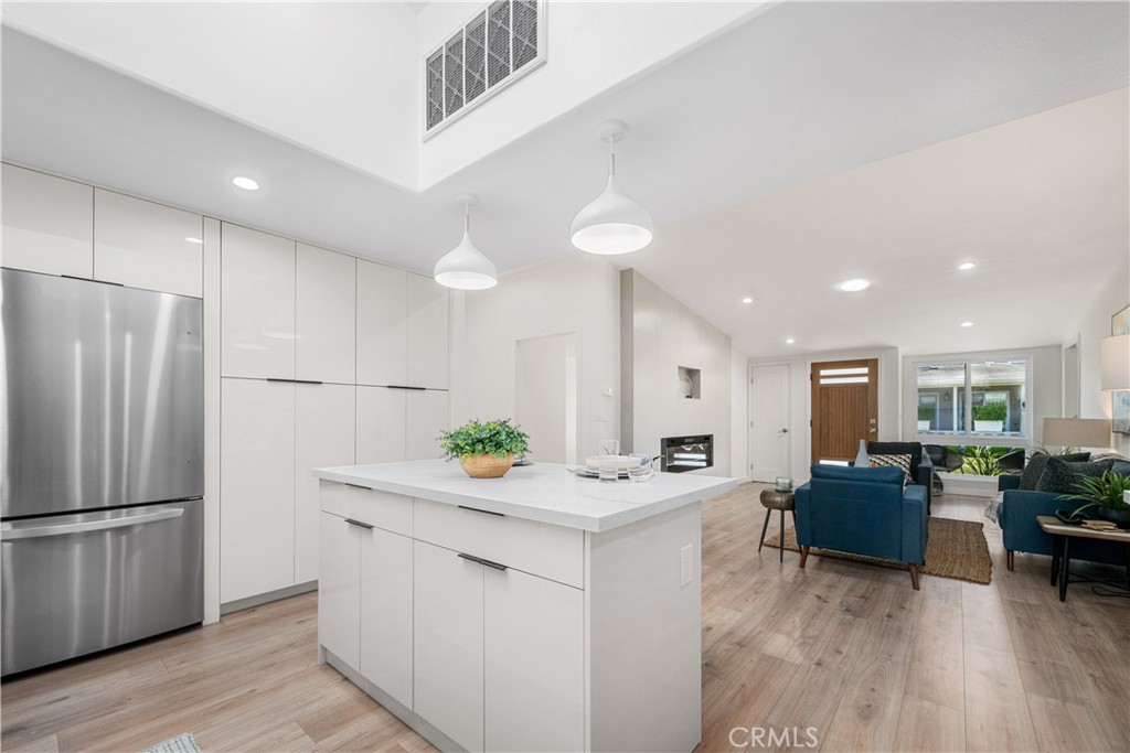 1080 Brookline Road 213B