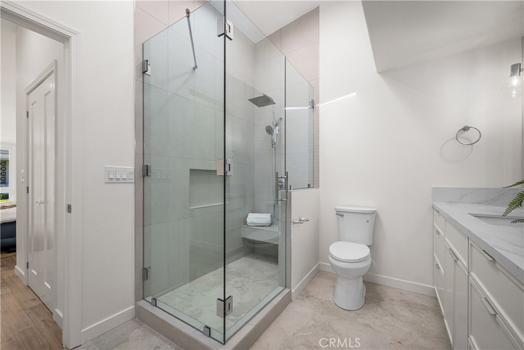1080 Brookline Road 213B