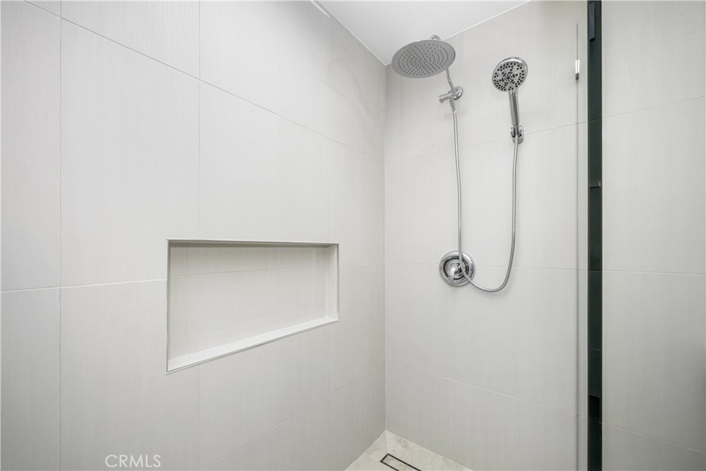 1080 Brookline Road 213B