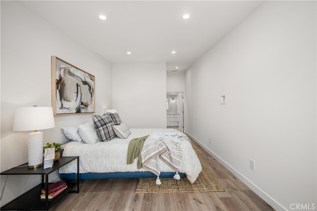 1080 Brookline Road 213B