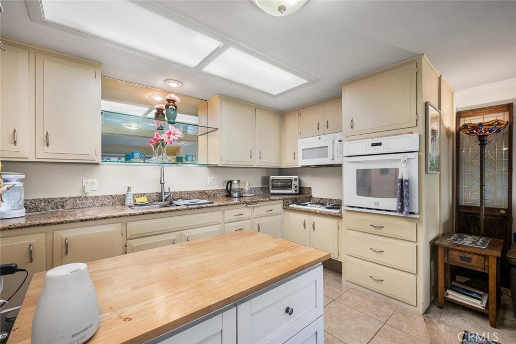 1641 Monterey Rd M2-18A