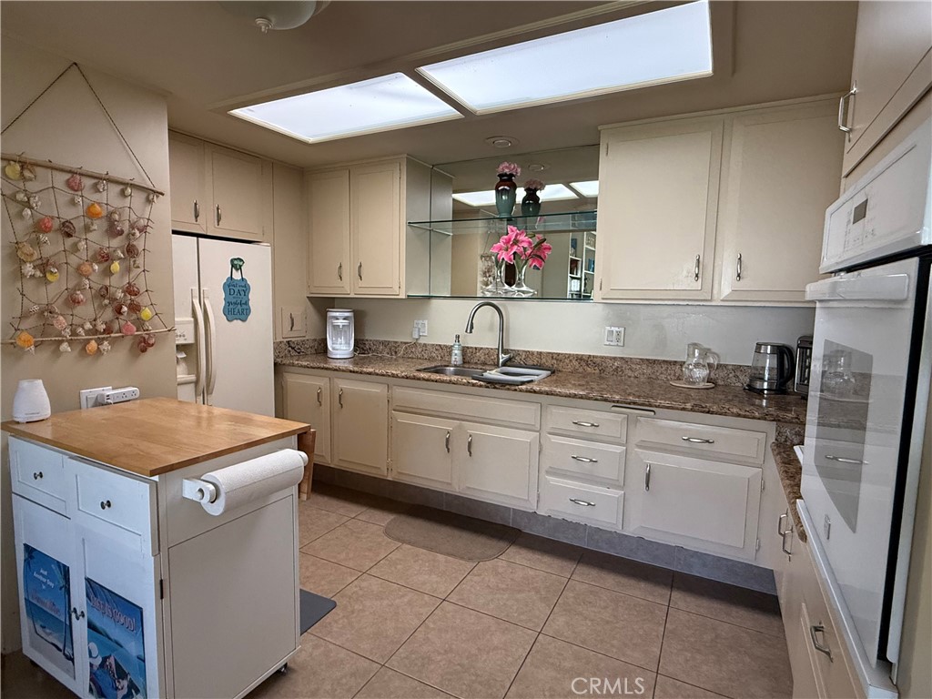 1641 Monterey Rd M2-18A
