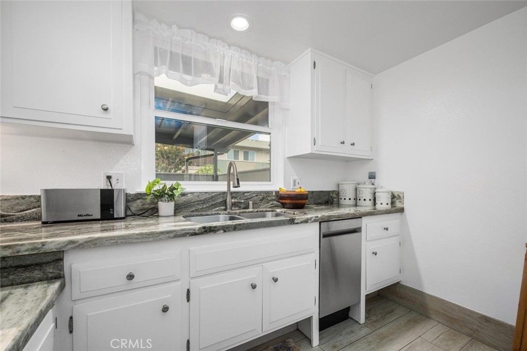 1851 McKinney Way 25B