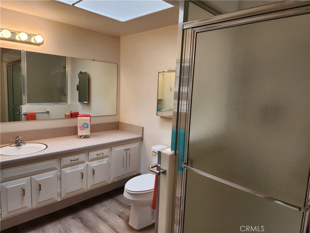 1562 36 F. Merion Way 36 F