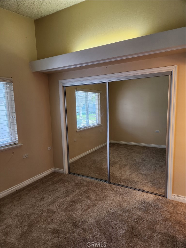 1562 36 F. Merion Way 36 F