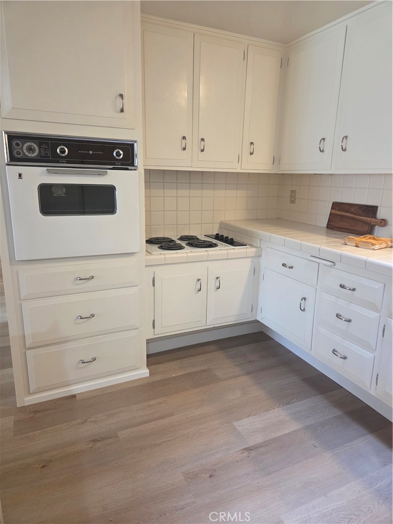 1660 Glenview Rd 78 J.