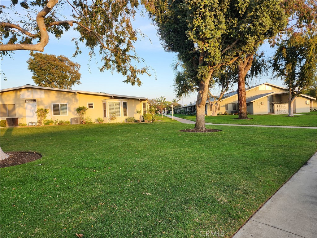 1660 Glenview Rd 78 J.