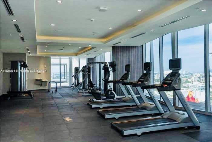 1010 SW 2nd Ave Unit: PH02