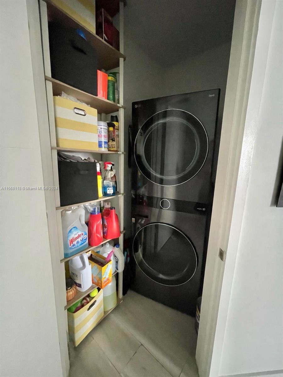 1010 SW 2nd Ave Unit: PH02