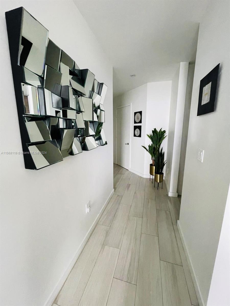 1010 SW 2nd Ave Unit: PH02