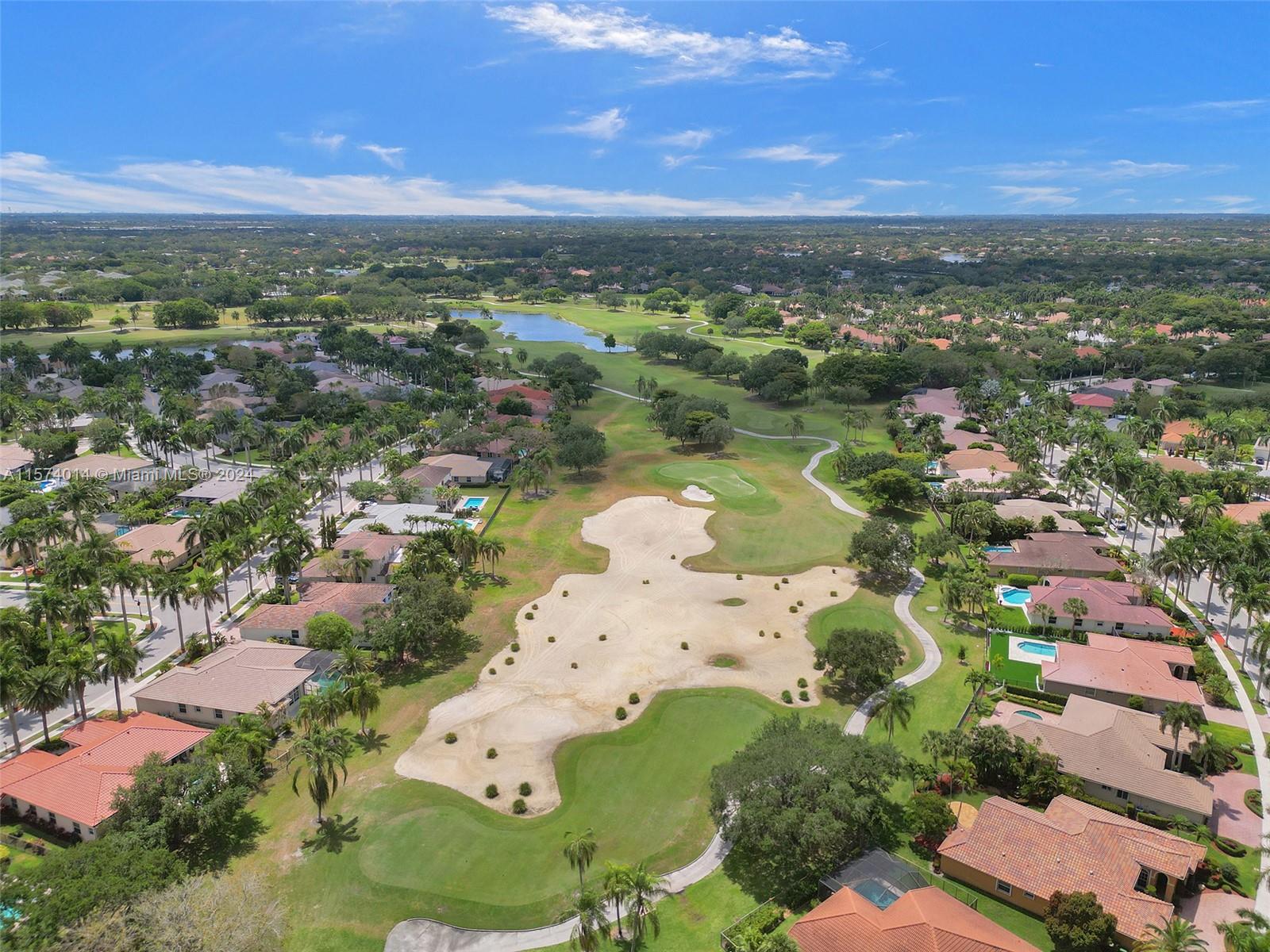 2523 Golf View Dr