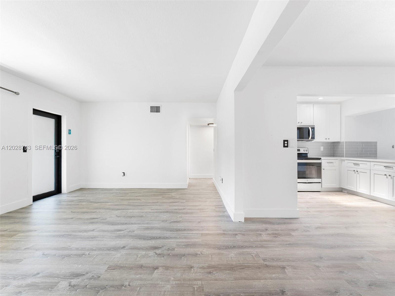 1700 SW 64th Ave