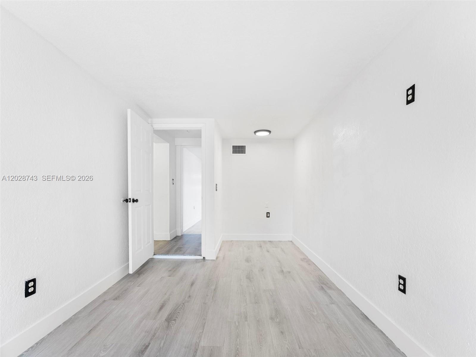 1700 SW 64th Ave