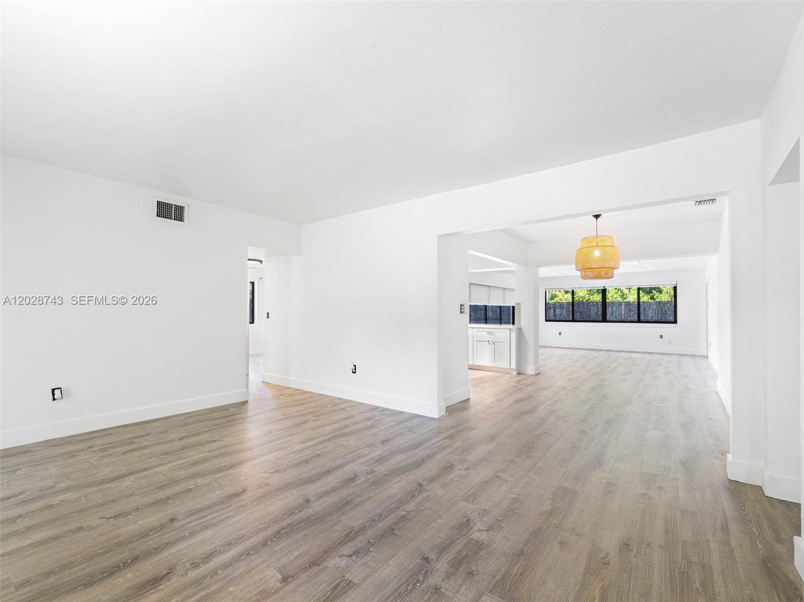 1700 SW 64th Ave