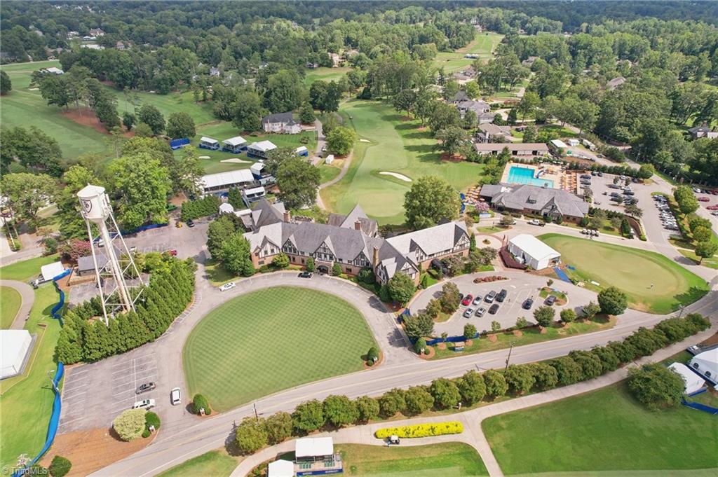 5302 Rockingham Road E