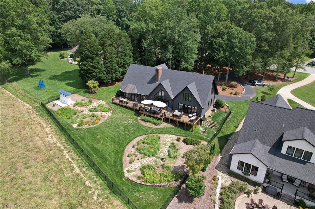 5302 Rockingham Road E