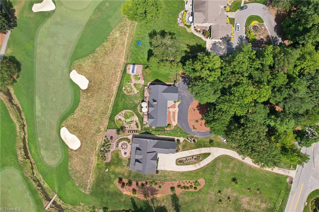 5302 Rockingham Road E