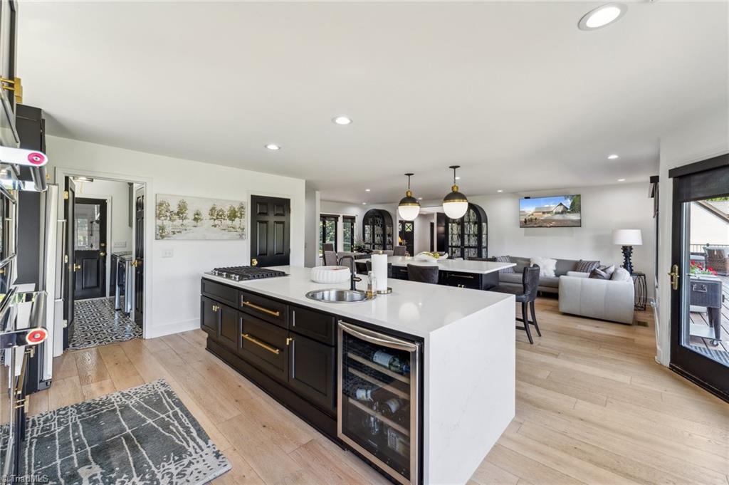 5302 Rockingham Road E