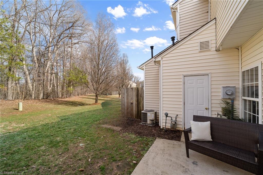 3937 Elizabeth Glen Way