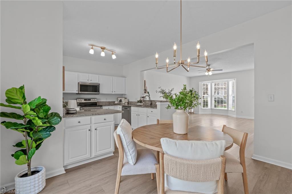 3937 Elizabeth Glen Way