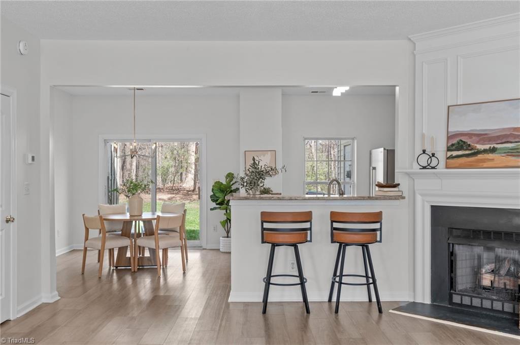 3937 Elizabeth Glen Way