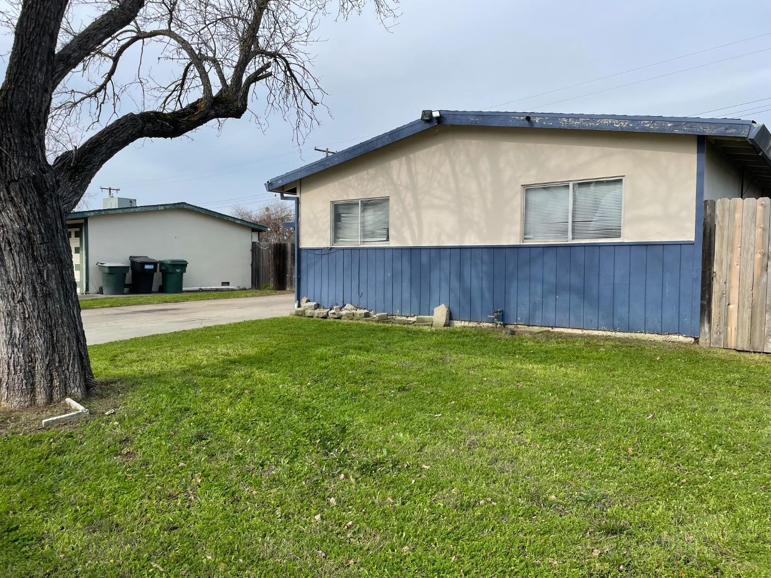 3343 Langley Way