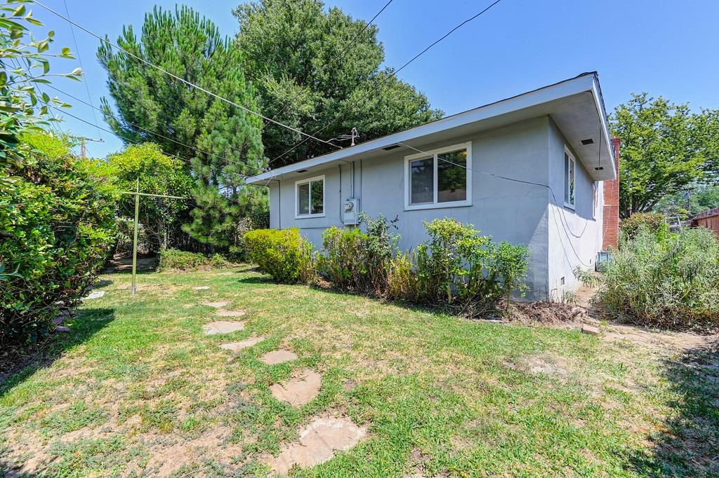 5304 Sampson Boulevard