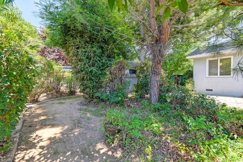 5304 Sampson Boulevard