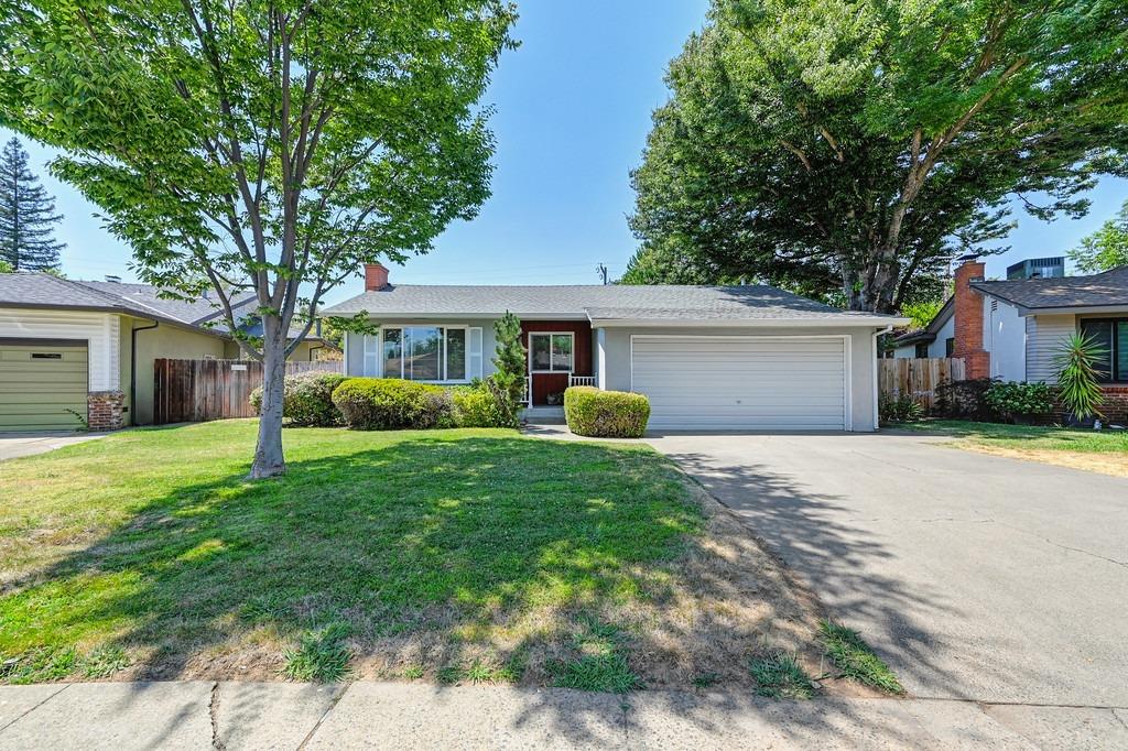 5304 Sampson Boulevard