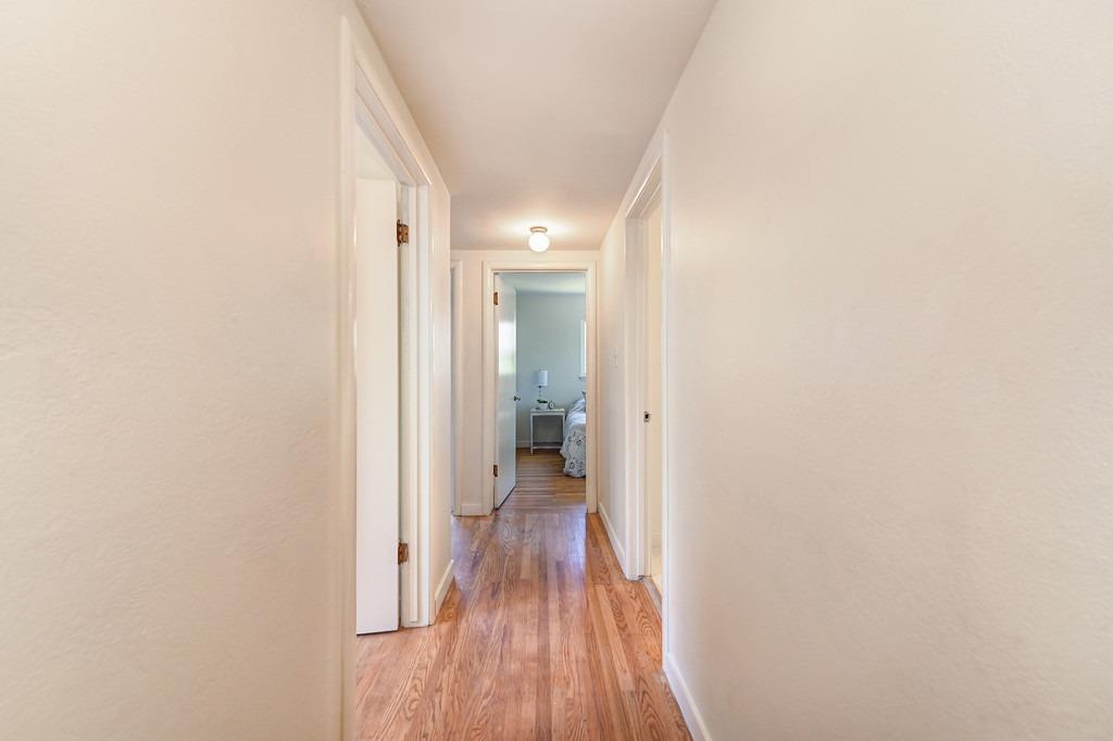 5304 Sampson Boulevard