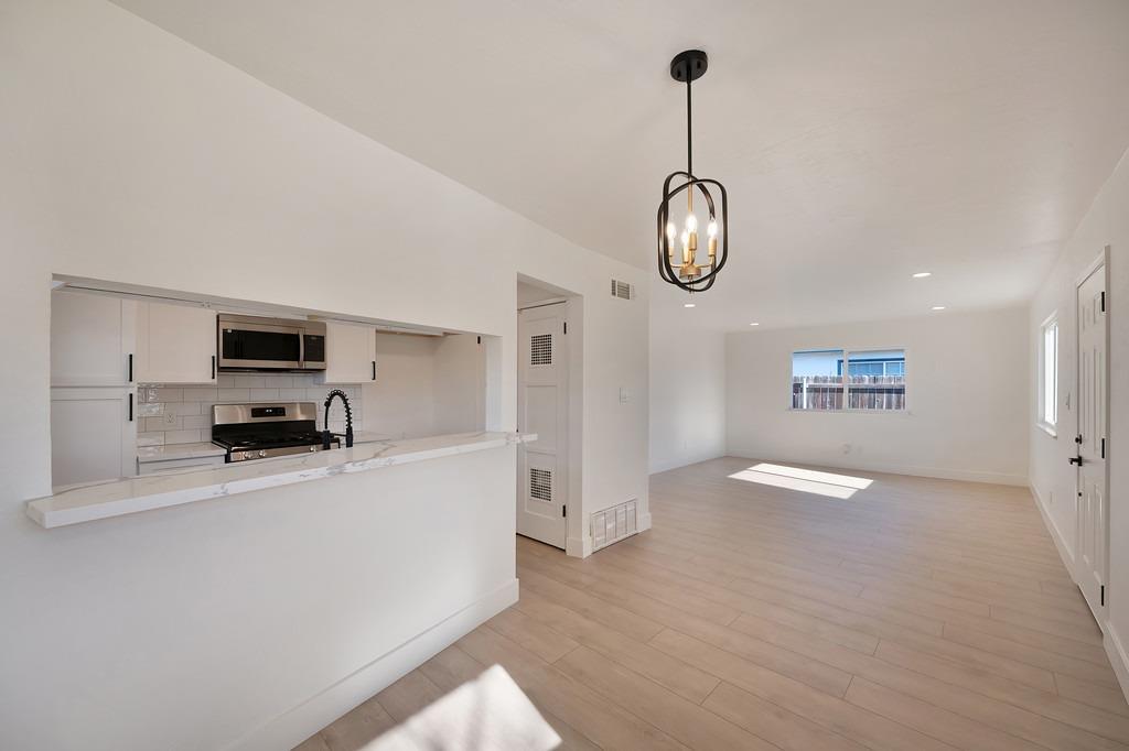 3341 Wellington Drive