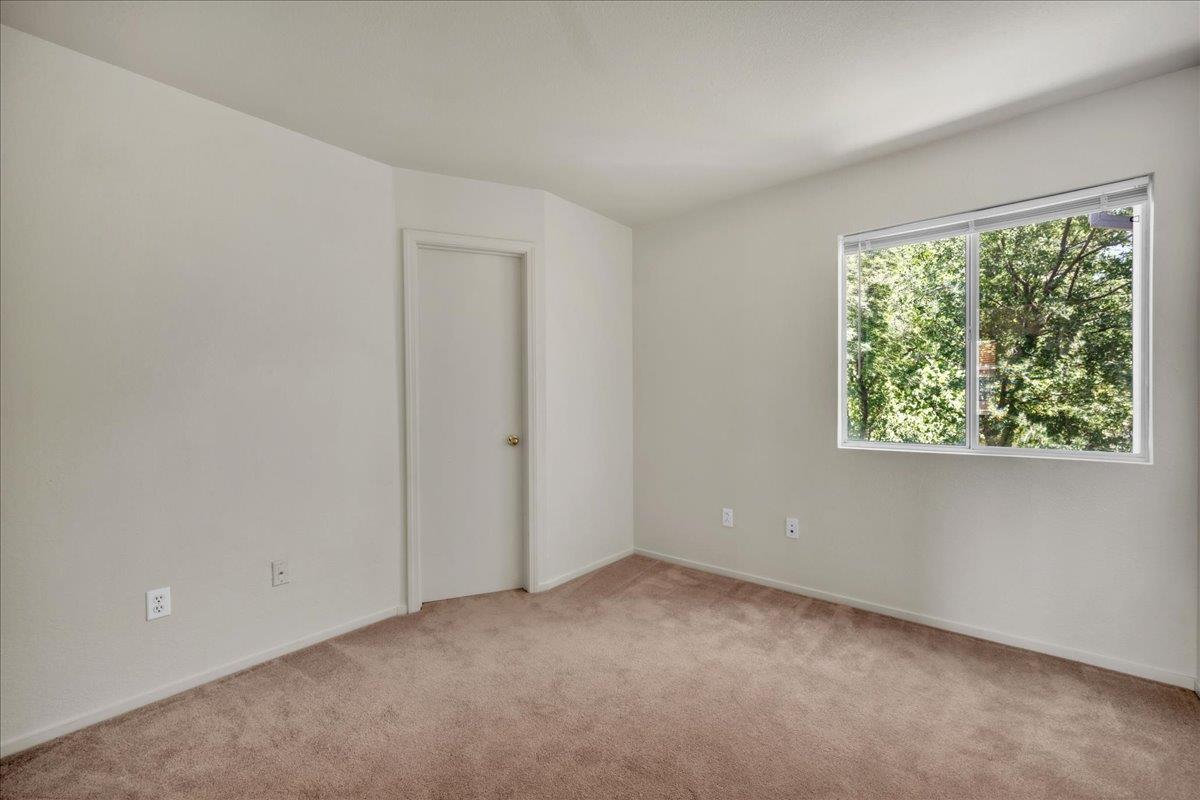 226 Pacific Oak Court