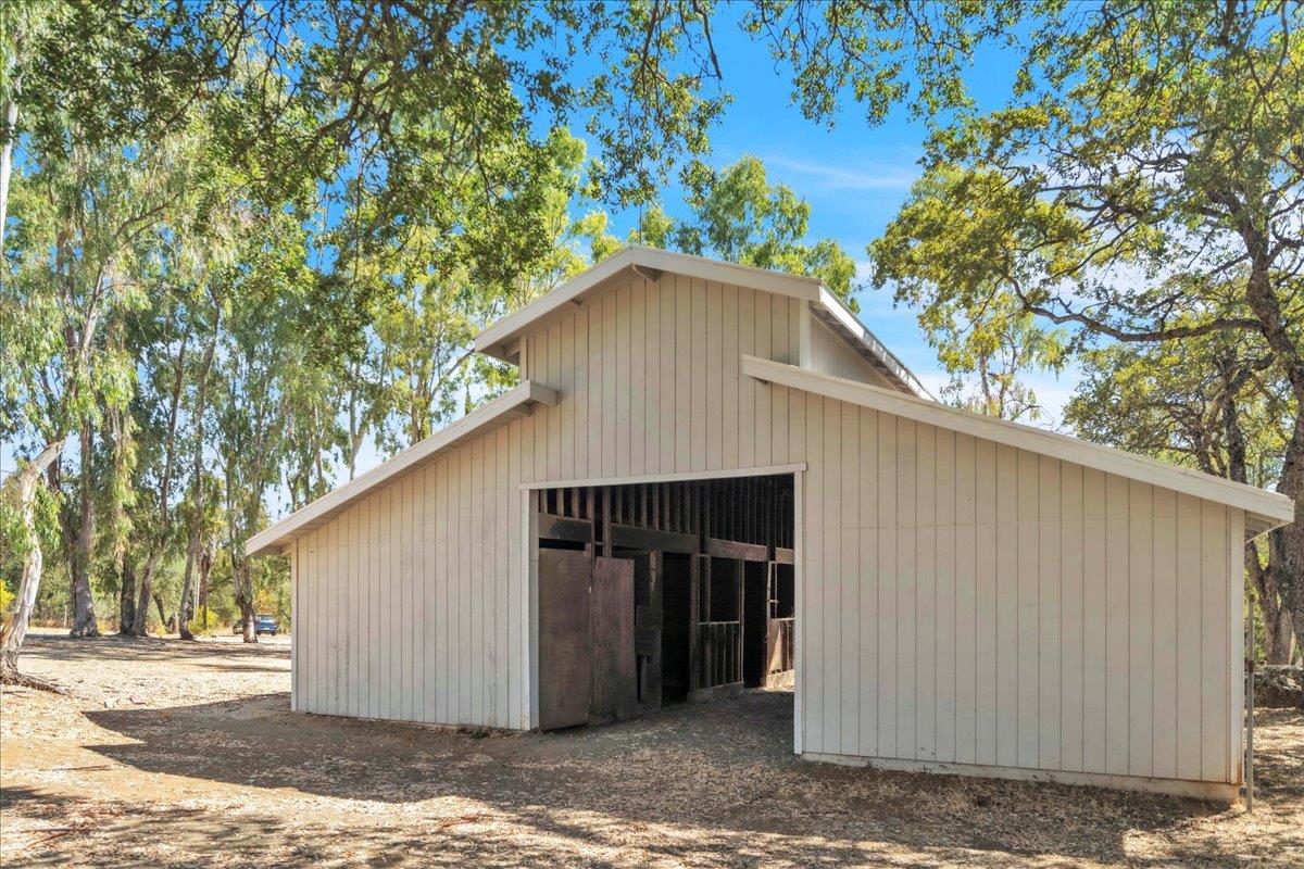 4919 Mother Lode Drive